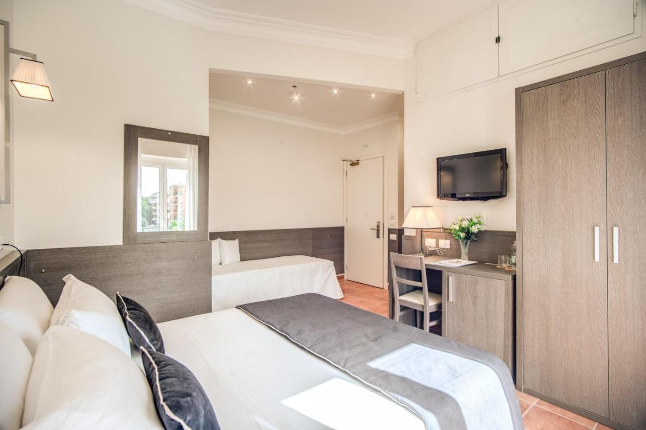 Hotel Mirti Рим Екстер'єр фото