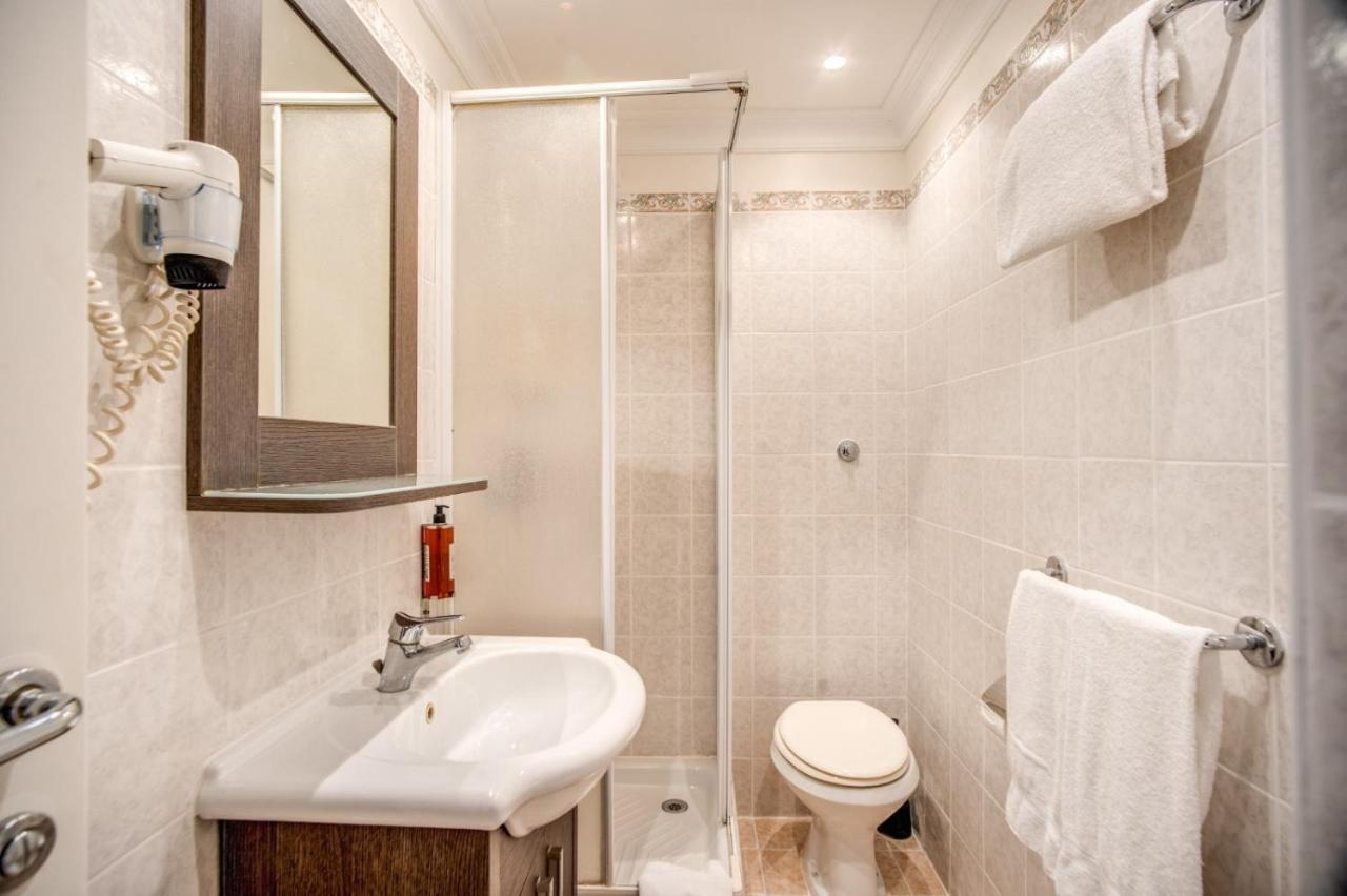 Hotel Mirti Рим Екстер'єр фото